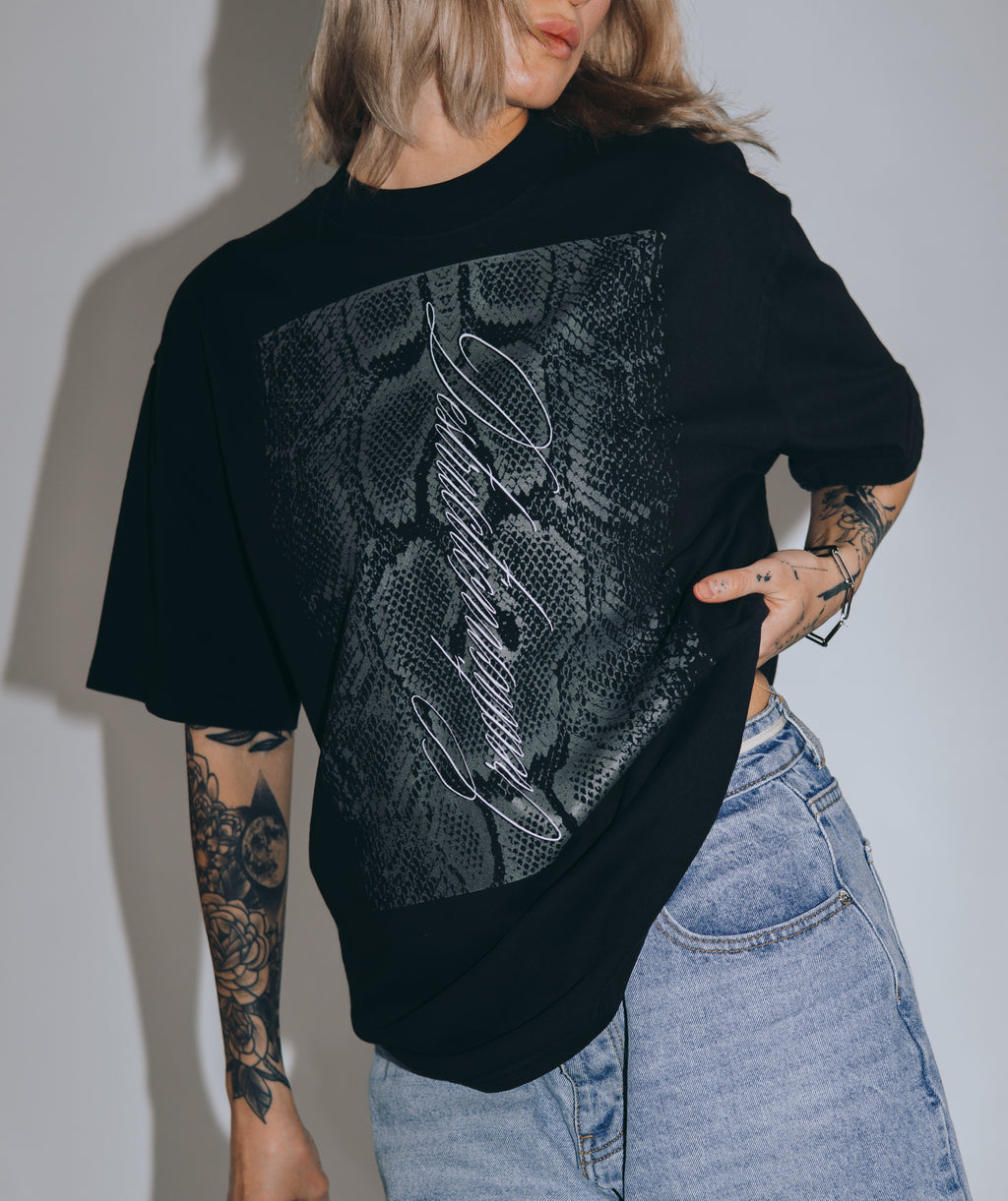 DestructionCreation faded black snake print unisex t-shirt