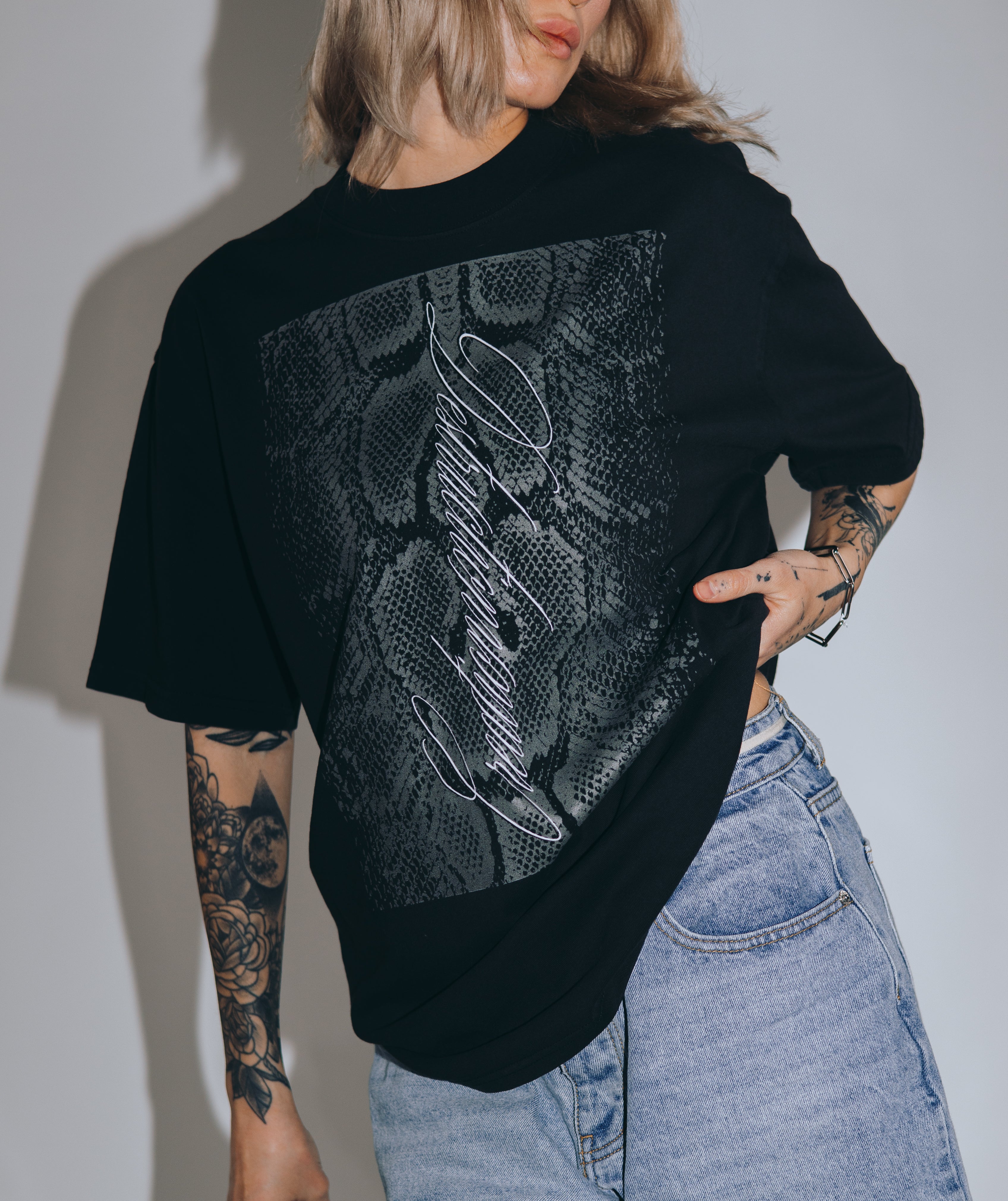 DestructionCreation faded black snake print unisex t-shirt